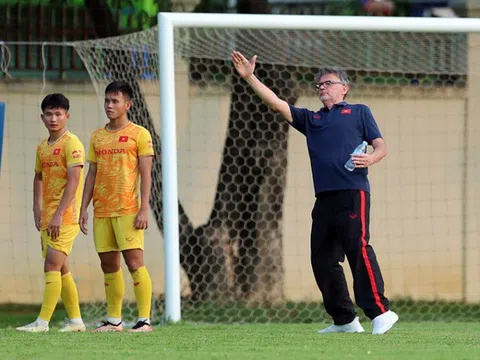 Trước ngày tranh tài SEA Games, báo Thái "điểm huyệt" U22 Việt Nam