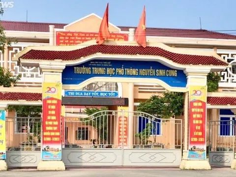 Sở GD&ĐT Thừa Thiên - Huế: Làm rõ việc nhà trường cho học sinh nghỉ trước lễ để giáo viên đi biển