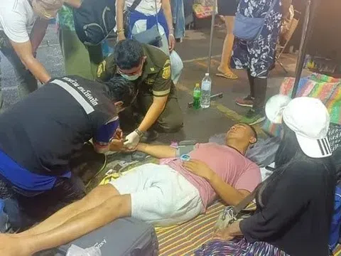Tài tử Thái Lan một thời lâm cảnh vô gia cư, ngất xỉu khi đang mưu sinh ở chợ