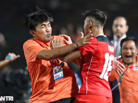 Cầu thủ Indonesia và Thái Lan ẩu đả dữ dội ở trận chung kết SEA Games