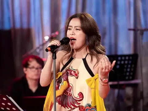 Hoàng Thùy Linh có hát live được không mà làm live show?