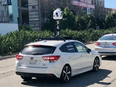 Apple mang xe ra đường chụp ảnh để làm gì?