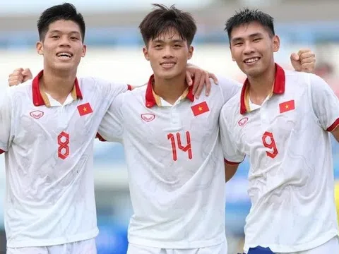 Vắng HLV Troussier, U23 Việt Nam vẫn giành chiến thắng