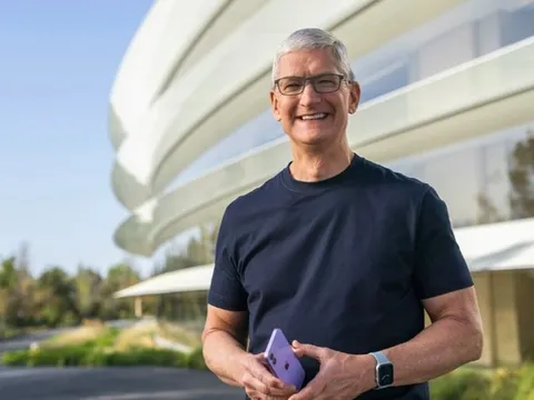 Apple thông báo tăng cường khoản chi cho nhà cung cấp tại Việt Nam nhân chuyến thăm của CEO Tim Cook