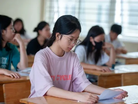 Tỷ lệ chọi vào lớp 10 trường chuyên Ngoại ngữ cao nhất 1/7