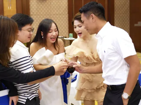 Team building 'quá chén' gây rạn nứt tập thể thay vì gắn kết