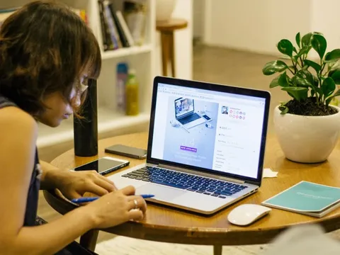 Mỗi mùa thi đến: Học sinh thi 1, phụ huynh 'thi' đến 10