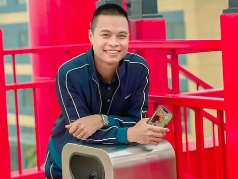 TikToker 'Gia đình Hải Sen' khoe nhà lầu, xe tiền tỷ trước khi bị bắt