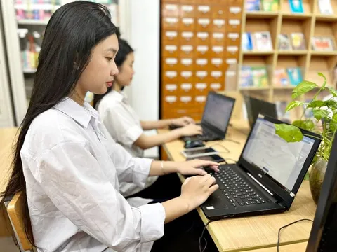Bộ GD&ĐT sẽ thí điểm thi tốt nghiệp THPT trên máy tính từ năm 2027