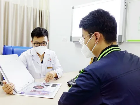 Khoảng 40% nguyên nhân gây vô sinh, hiếm muộn do nam giới: Bác sĩ cảnh báo dân VĂN PHÒNG nếu còn những thói quen này, phải bỏ ngay!