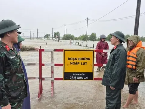 Bão hình thành trên Biển Đông cực kỳ nguy hiểm và phức tạp