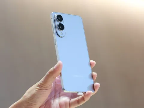 Apple và Samsung đang phớt lờ quy tắc vàng của smartphone