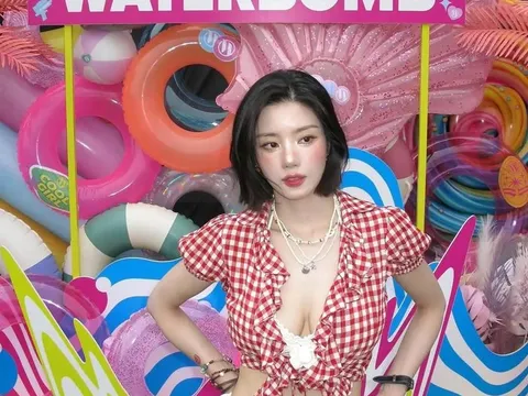 Làn sóng tranh luận về 'nữ hoàng Waterbomb'