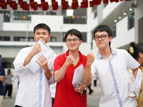 Điểm chuẩn 2025: Cuộc hẹn lớn của gần 300 trường đại học