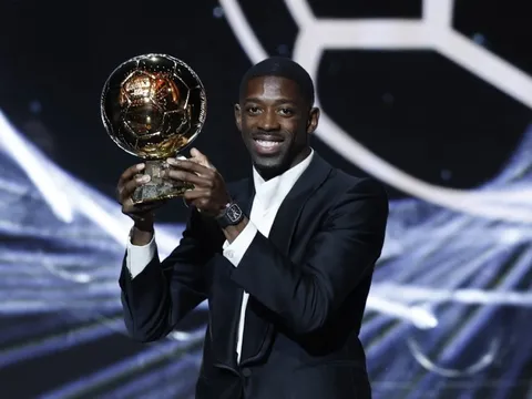 Dembele từ trò cười thành 'nhà vua' thế giới bóng đá
