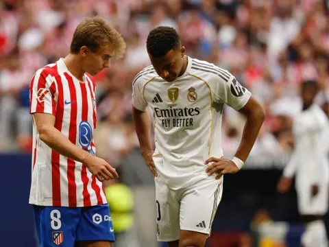 Atletico lột trần ảo ảnh khởi đầu mùa giải của Real Madrid