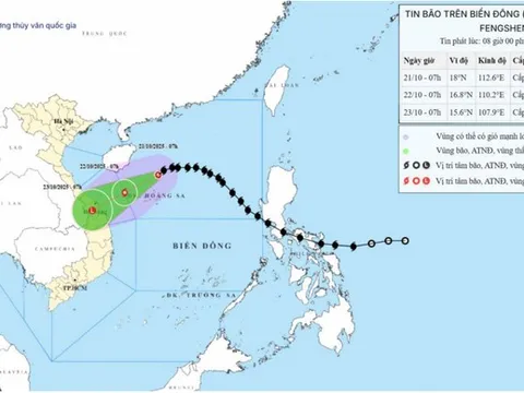 Bão số 12 áp sát miền Trung, gây mưa lớn, báo động lũ cấp 3