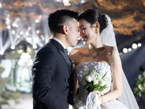 Tại sao dàn sao Việt vắng mặt ở đám cưới Hoa hậu Đỗ Hà?