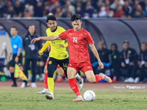 Tuyển Việt Nam tới tấp đón tin vui khi Malaysia cam chịu