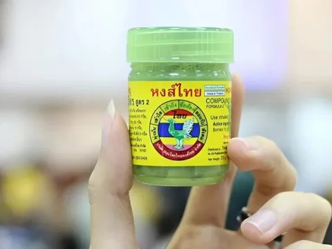 ‘Thủ phạm’ khiến lọ dầu hít nổi tiếng Thái Lan bị thu hồi, tiêu huỷ