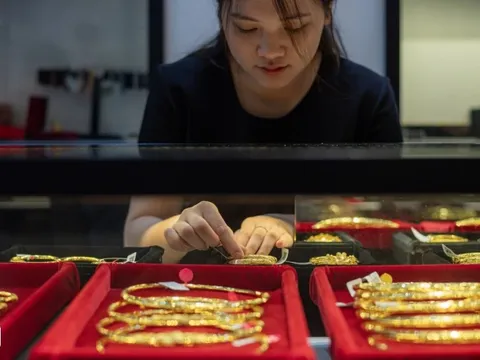 Hiến kế huy động 400-500 tấn vàng trong dân