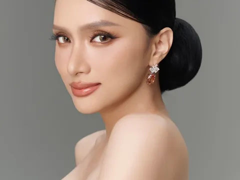 Hương Giang tung ảnh sẵn sàng cho Miss Universe 2025, visual cực gắt hứa hẹn bùng nổ tại đấu trường quốc tế