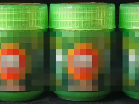 Thái Lan cảnh báo khẩn người dùng về lọ dầu hít