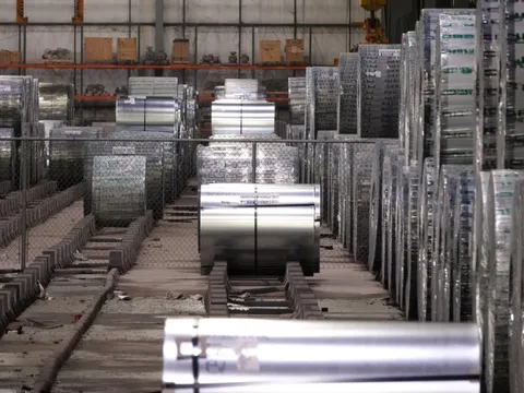 Giá đồng, nhôm tăng bất thường