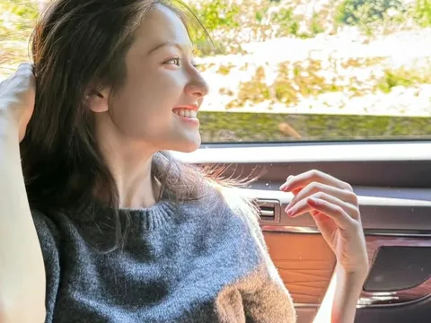 Hỏi mẹ: “Nếu cả đời này con độc thân thì sao?”, câu trả lời của người phụ nữ 65 tuổi khiến tôi bất ngờ