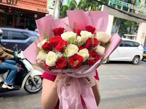 Bí quyết tìm kiếm "shop hoa gần đây" uy tín, giao nhanh hỏa tốc và giá tốt nhất