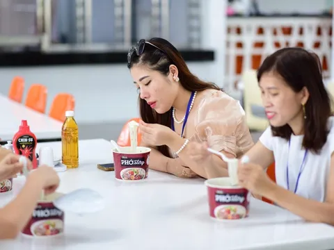 Mới: Phở ăn liền tiếp nối hương vị Phở Thìn Bờ Hồ của Việt Nam