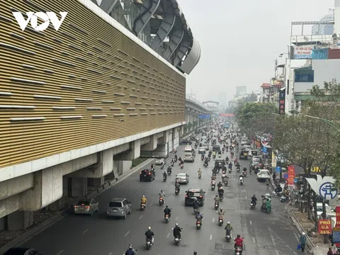 Ngày đầu tiên đi làm của năm mới, đường phố Hà Nội thông thoáng lạ thường