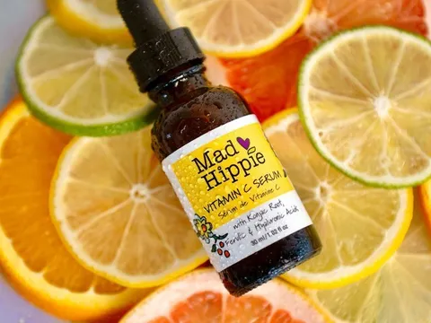 Bác sĩ cho biết: Dùng serum vitamin C là cách làm sáng da tuyệt vời