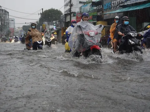 Dự báo thời điểm kết thúc đợt mưa trái mùa ở Nam Bộ