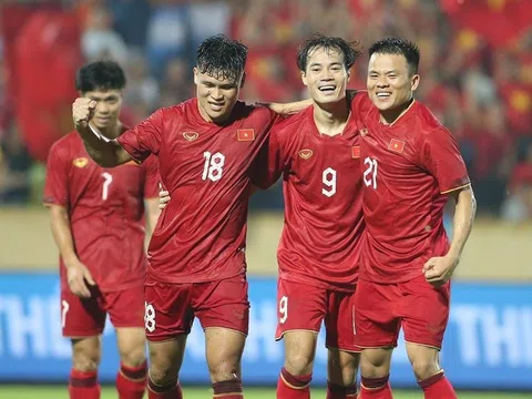 Nhận định, dự đoán Việt Nam vs Philippines (20h00 ngày 18/12): Vé sớm vào bán kết