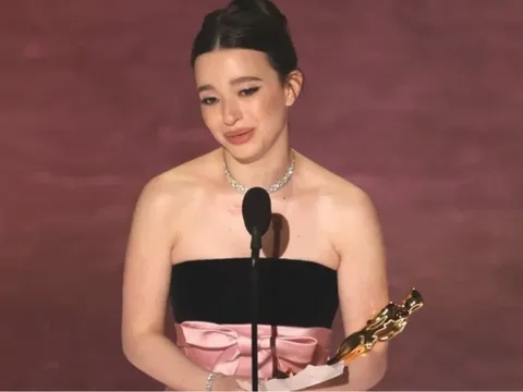 Mỹ nhân phim 18+ 'Anora' thắng giải Oscar
