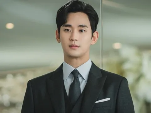 Tiểu sử Kim Soo Hyun: Tài tử "Nữ hoàng nước mắt" gây xôn xao về quá khứ nổi loạn