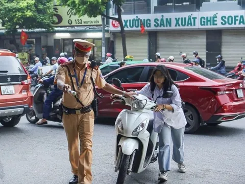 Từ nay, cho nhóm người này mượn xe có thể bị phạt tới 50 triệu hoặc phạt cải tạo không giam giữ đến 3 năm