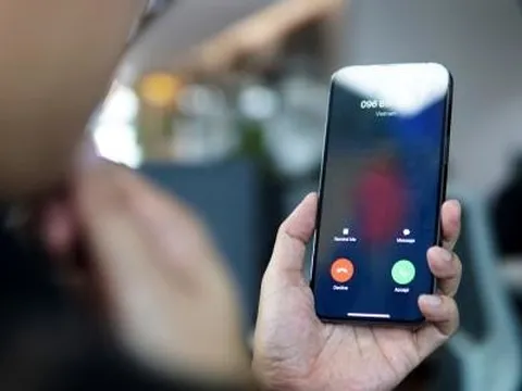 Một phụ nữ Hà Nội mất 5 tỷ đồng sau cuộc gọi lạ