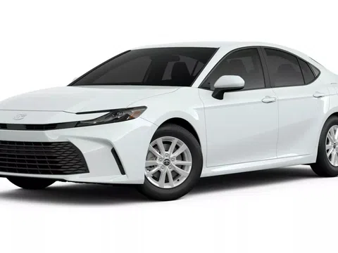 Mỗi ngày Toyota bán hơn 800 chiếc Camry