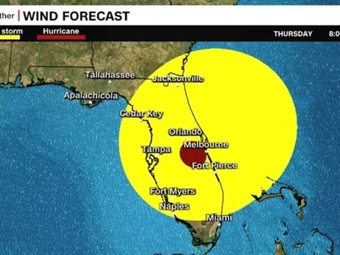 Dự báo bão mới xuất hiện khi siêu bão Milton áp sát Florida