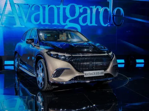 SUV thuần điện Mercedes-Maybach giá 7,6 tỷ đồng có gì để thu hút khách Việt