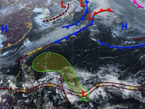 Dự báo áp thấp mới ở Biển Đông đang đến rất gần