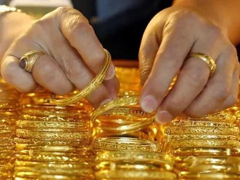 Giá vàng chiều nay (12-12): Đồng loạt tăng