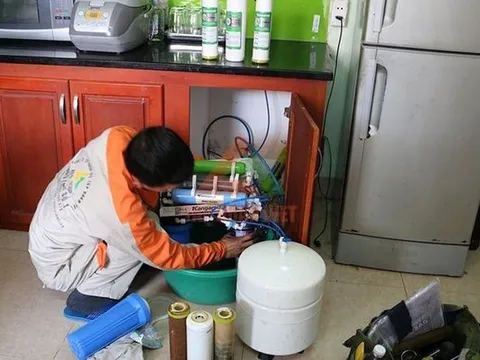 Nhận diện trò lừa thay lõi lọc nước giá 'cắt cổ' ở Hà Nội