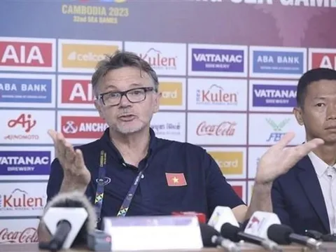 Huấn luyện viên Troussier hài lòng với chiến thắng của U22 Việt Nam