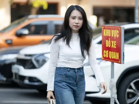 Chung cư ở TP.HCM gây xôn xao vì 'cấm cư dân gửi xe điện tại hầm'