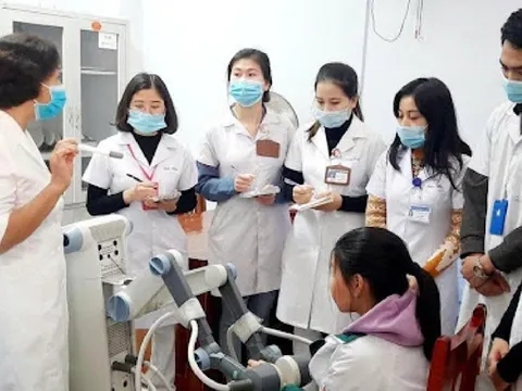 Nghề Điều dưỡng – Bệ phóng sự nghiệp từ trái tim đến chuyên môn