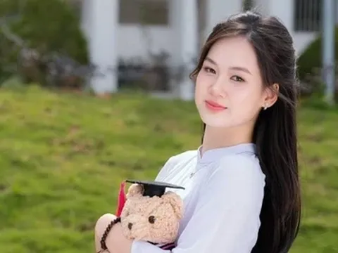 Loạt thủ khoa năm 2025 đỗ trường đại học nào?