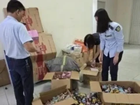 Phát hiện, xử lý hàng loạt vi phạm trong kinh doanh dịp Tết Trung thu